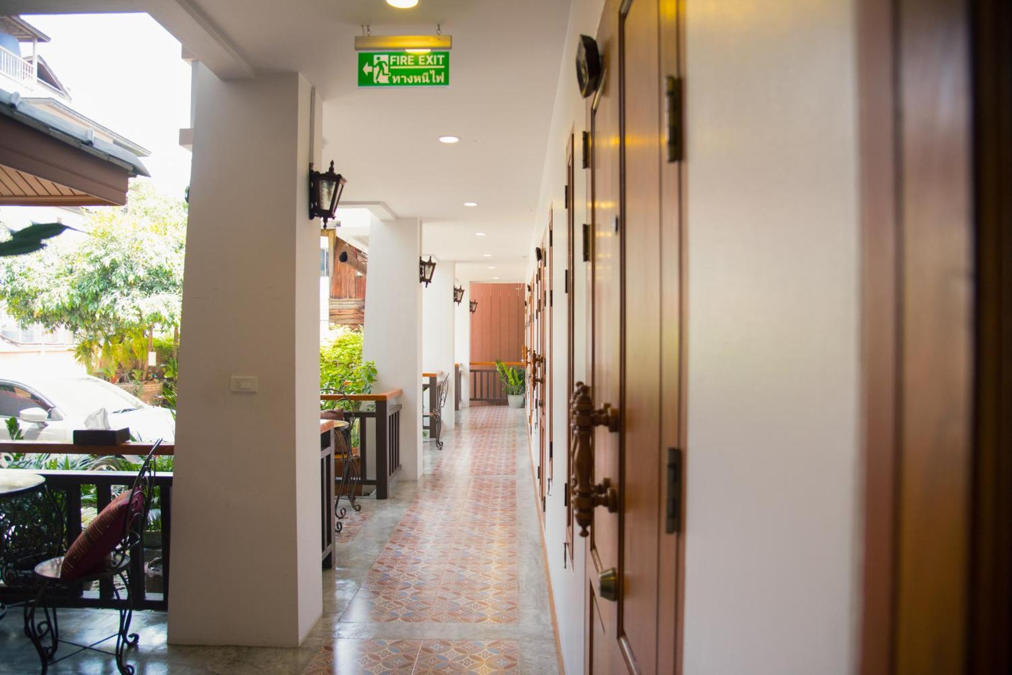 Bed and Breakfast Gordnuea Boutique House Chiang Mai Esterno foto