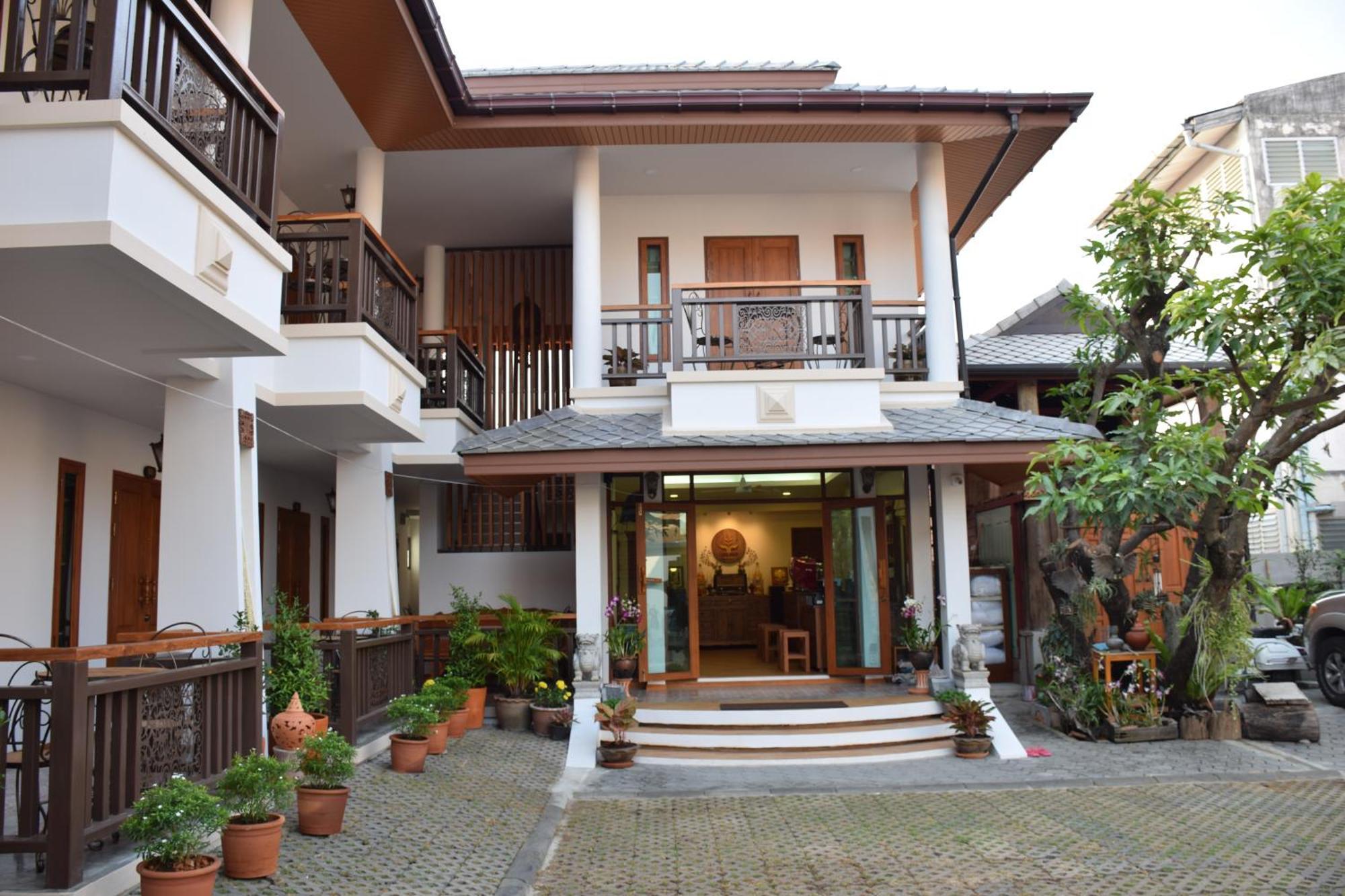 Bed and Breakfast Gordnuea Boutique House Chiang Mai Esterno foto