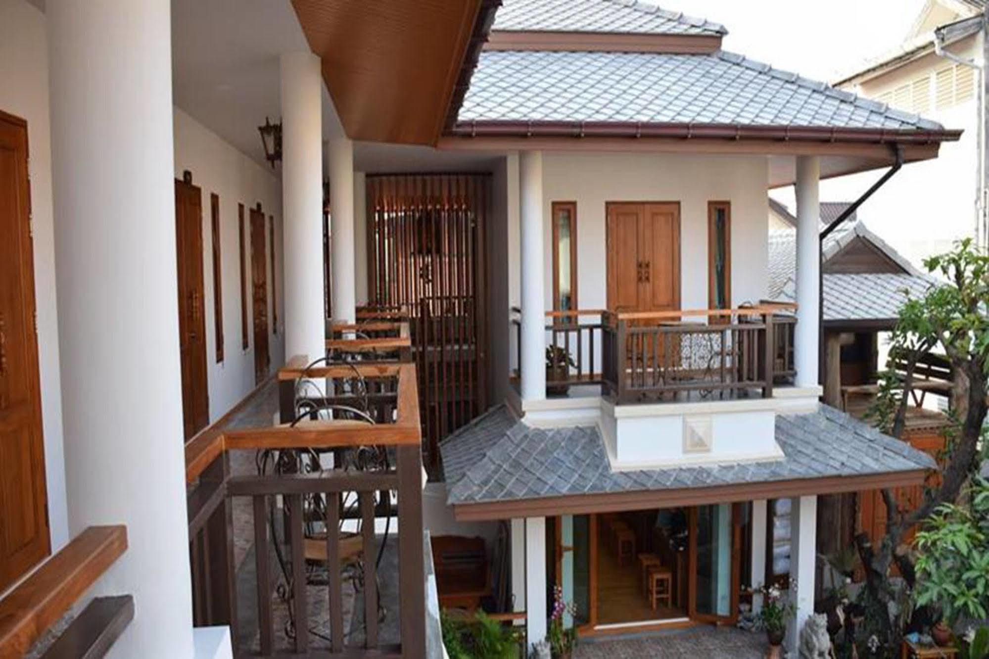 Bed and Breakfast Gordnuea Boutique House Chiang Mai Esterno foto